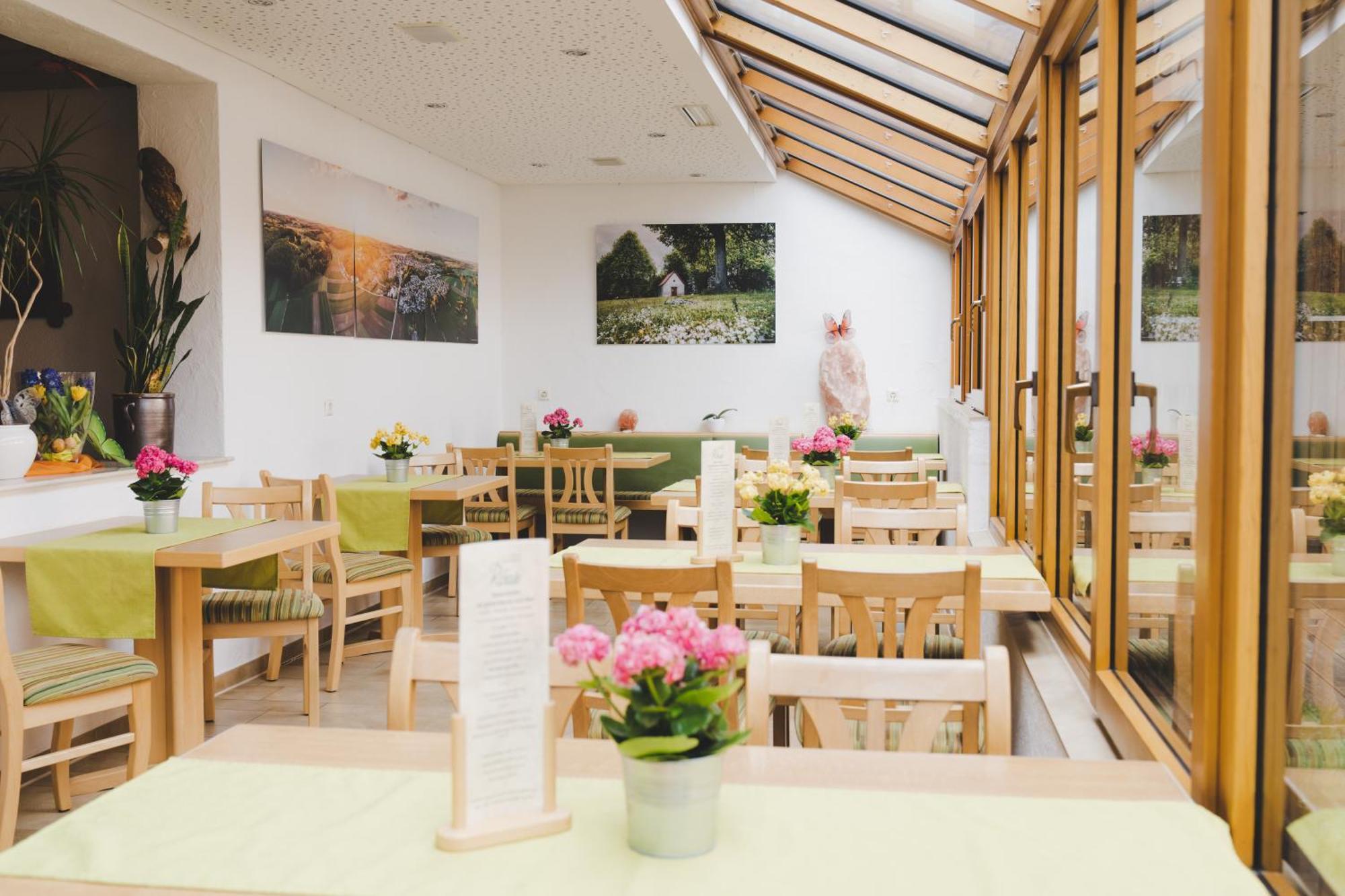 Roessle Hotel Westerheim (Alb-Donau)